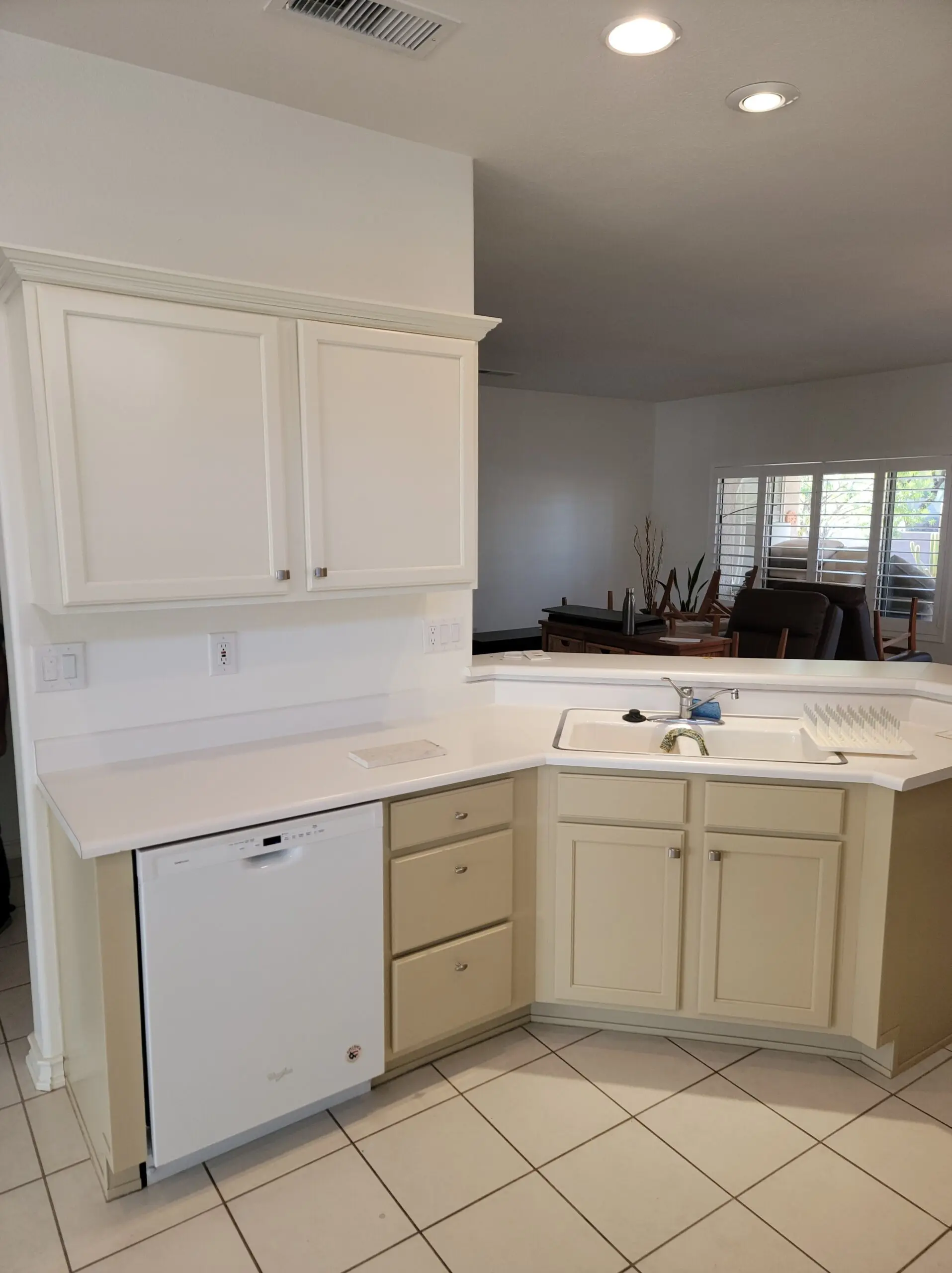 cabinet-painting-cmc-paint